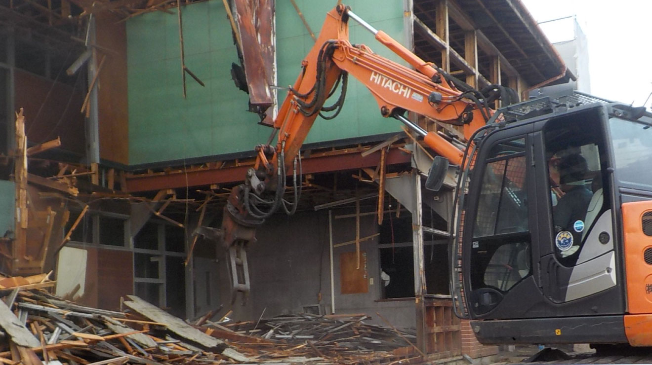解体工事の現場